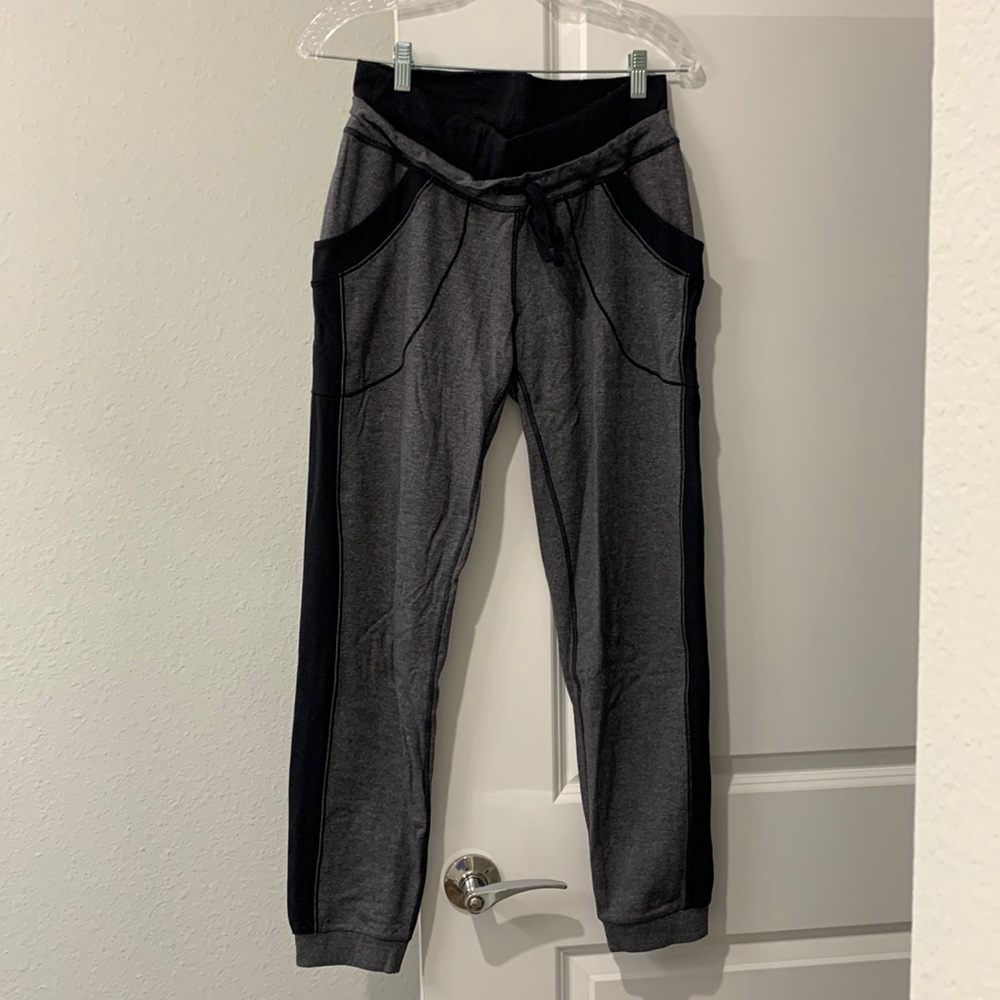 Lulu jogger leggings!
